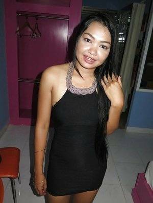 Young Thai barmaid showing off freshly shaved Bangkok pussy - Thailand on dollser.com
