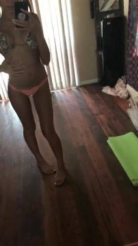 Apudssara showing off her body & tits nude innocent instagram thot xxx premium porn videos on dollser.com