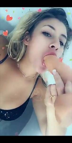 LucyLaceee dildo in her mouth & pussy show snapchat premium xxx porn videos on dollser.com