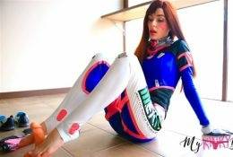 MyKinkyDope DVa OverWatch Cosplay Handjob FootJob JOI Video on dollser.com