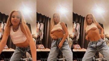 Tana Mongeau Nude Teasing Porn Video Leaked on dollser.com