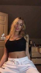 Leaked Tiktok Porn Big tit beauty Mega on dollser.com