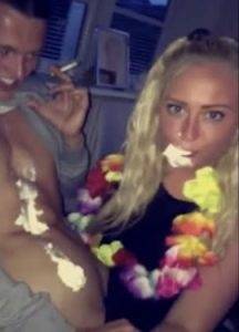 Swedish teen sucking off boy at a party - Sweden on dollser.com