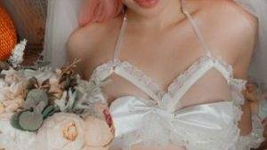 Belle Delphine Wedding Breakup Onlyfans Set Leaked Mega on dollser.com