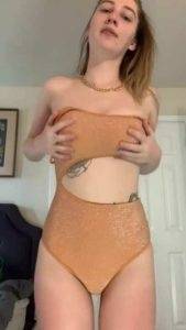 Tiktok Leak Porn Swim suit titty drop 5BOC5D Mega on dollser.com