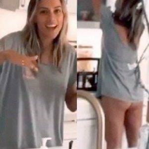 Delphine JANA KRAMER FLASHES HER NUDE BUTT CHEEKS on dollser.com