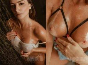 Delphine Sarah Caus Nude Photos Leak on dollser.com