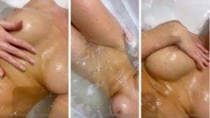 Eliza Rose Watson nude thothub on dollser.com