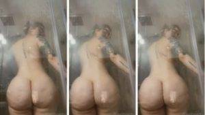 Jen Bretty fat ass in the shower thothub on dollser.com