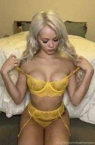 Elsa Jean Nude Photos II on dollser.com