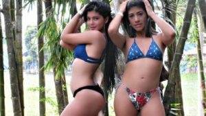 Kelly Compulsive Bikinis Hilo Con Marta Maria Santos on dollser.com