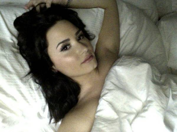 Demi Lovato Sexy on dollser.com