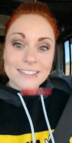 Chrissy Leblanc flashing in car snapchat premium xxx porn videos on dollser.com