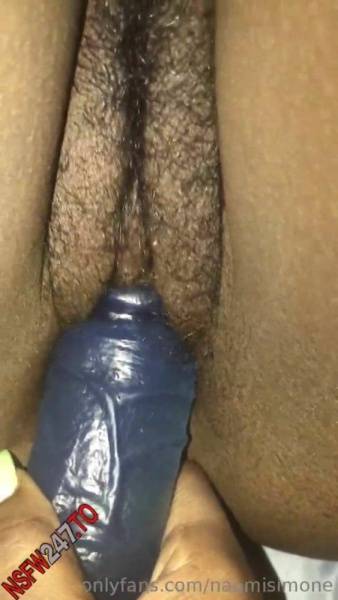 Naomi Simone blue dildo porn videos on dollser.com