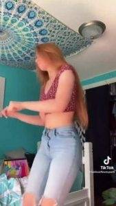 Leaked Tiktok Porn Who would like to See more of that ass Mega on dollser.com