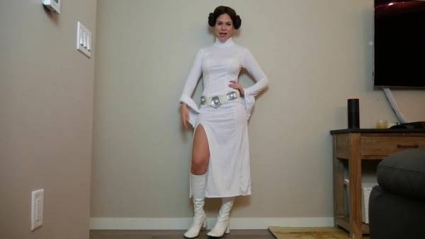 Ashley Alban - The Enslavement Of Princess Leia Part I on dollser.com