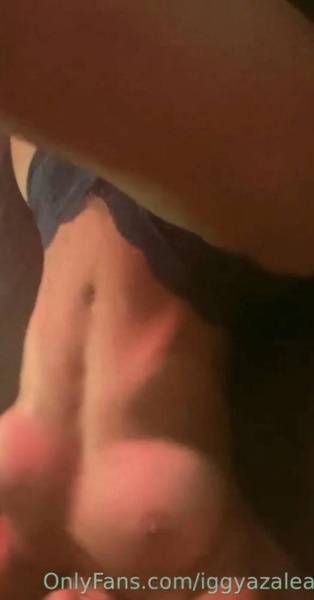 Iggy Azalea Nude Topless Camel Toe Onlyfans Video Leaked on dollser.com