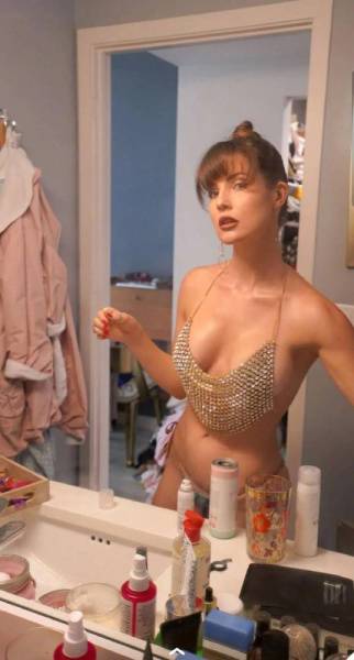 Amanda Cerny Nude Pearl Lingerie OnlyFans Set Leaked on dollser.com