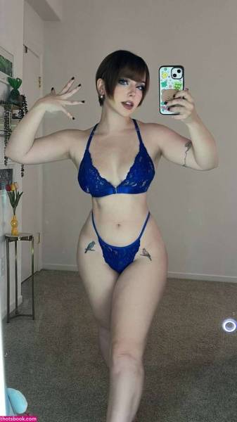 Serinide Nude OnlyFans Photos #20 on dollser.com