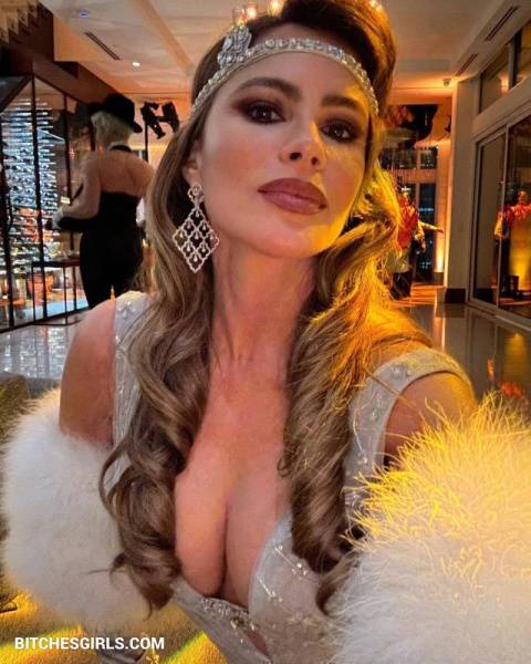 Sofia Vergara Nude Celebrities - Sofia Celebrities Leaked Nude Photo on dollser.com