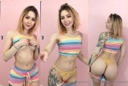 Luxlo Cosplay Yellow Thong Ass Tease Video Leaked on dollser.com
