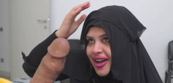 This Muslim woman is SHOCKED !!! I take out my cock in Hospital waiting room. on dollser.com
