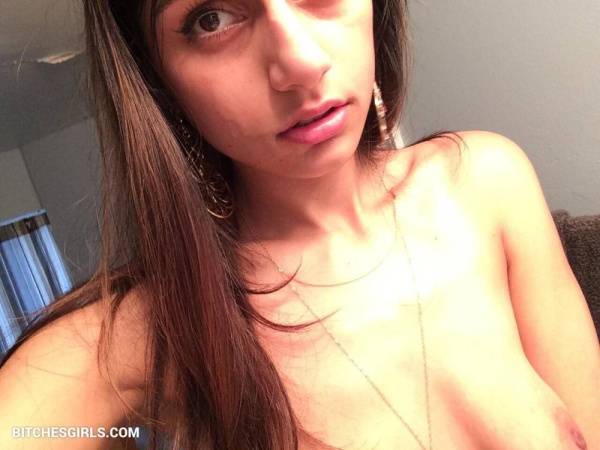 Mia Khalifa Nude Celeb - Mia Twitch Leaked Naked Pics on dollser.com