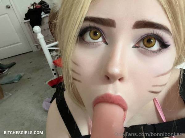 Bonbibonkers Cosplay Nudes - Mocha Bean Nude Videos Twitch on dollser.com