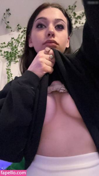 Zizi / zizibunnii Nude Leaks OnlyFans - TheFap on dollser.com