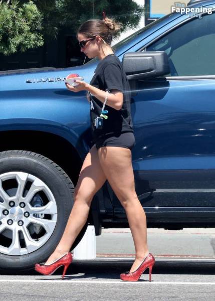 Addison Rae Rocks Bold “Lady Gaga” Tee and Red Heels in Los Angeles (27 Photos) - Los Angeles on dollser.com