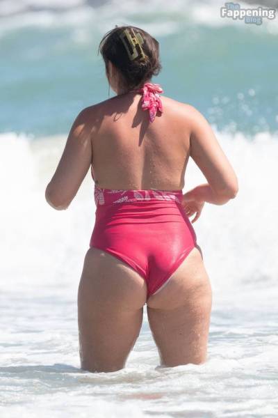 Jacqueline Jossa Has Fun in the Sun on the Beach in Spain (92 Photos) - Spain on dollser.com